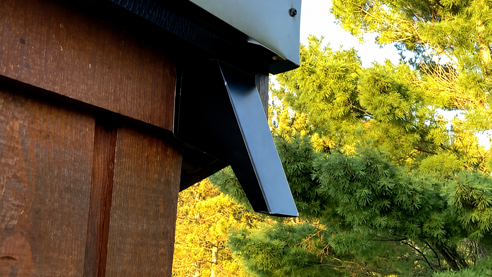 Color-Matched Aluminum Bat Excluder Installed on Ontario Home